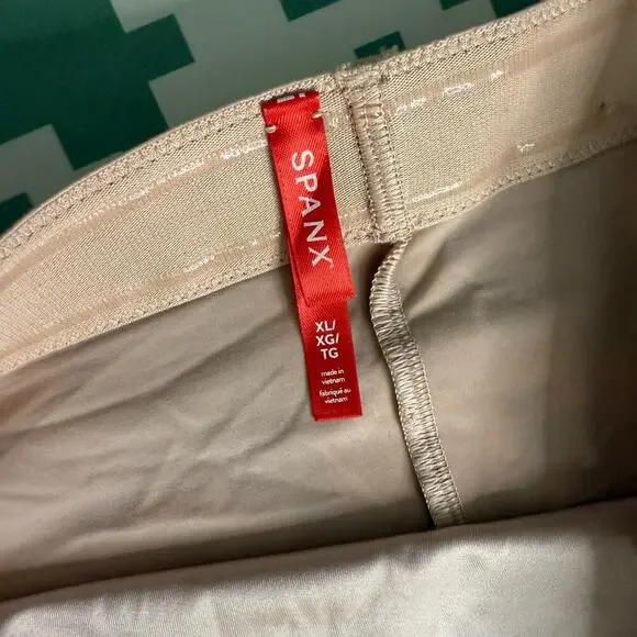 SPANX Women’s Shapewear Suit Your Fancy High-Waisted Thong Nude Beige Size XL - Picture 4 of 9